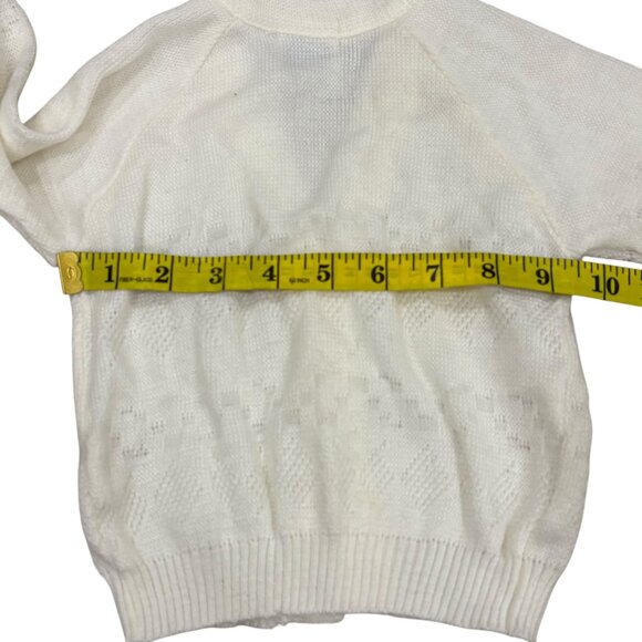 Vintage Julius Berger White Acrylic Baby Cardigan Sweater With Button Closure - Picture 2 of 7
